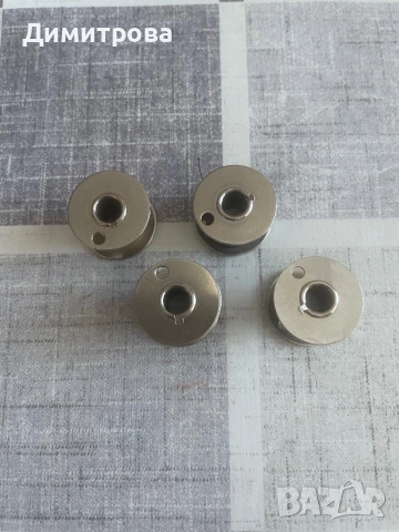 Несесер за ръчно шиене и за  пътуване - игленик , игли / игла/ и калерче /калерчета/ за шевна машина, снимка 11 - Антикварни и старинни предмети - 36346729