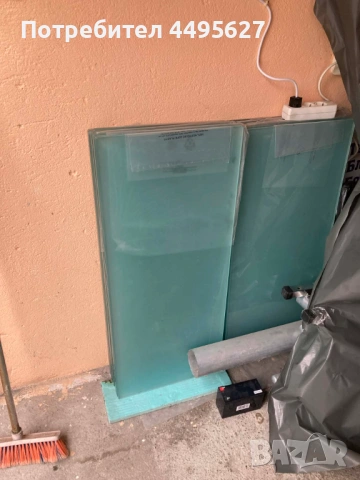 Стъклен рафт от закалено стъкло