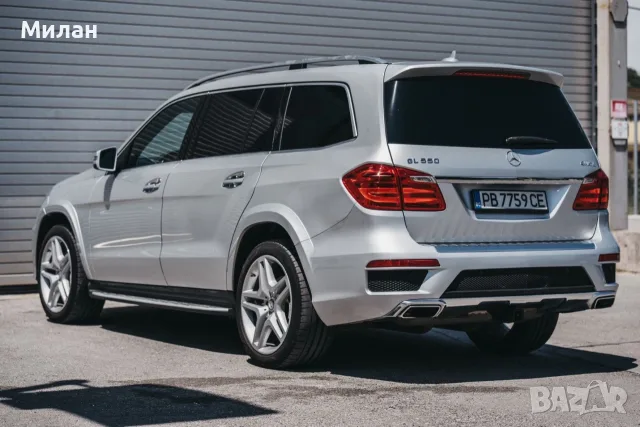 Mercedes-Benz GL 550 AMG-Designo | Harman-360 | Soft Close | Смени вериги, снимка 4 - Автомобили и джипове - 55780187