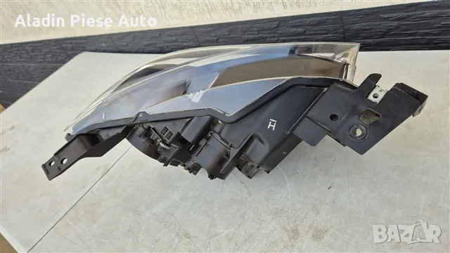 Far stanga Mazda CX-3 CX3 Lupa Halogen cod D10E-51040 , D10E51040  , снимка 2 - Аксесоари и консумативи - 50346578