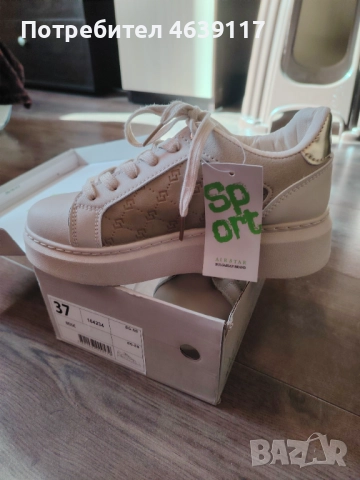 ЧИСТО НОВИ дамски кецове 