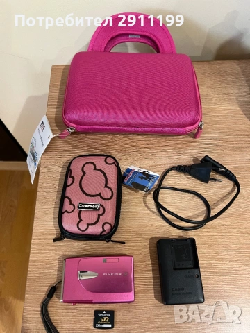 Фотоапарат Fujifilm 10 Mp с подаръци, снимка 7 - Фотоапарати - 53390228