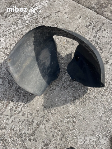 Подкалник Фолксваген Пасат VW Passat b7, снимка 4 - Части - 56261655