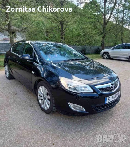 Opel Astra J в отлично състояние!, снимка 4 - Автомобили и джипове - 49530248