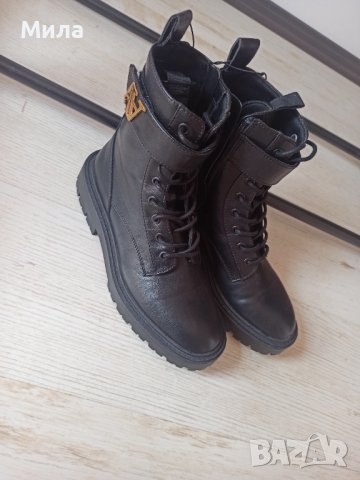 Стильни уникални ботинки ботуши, снимка 3 - Дамски боти - 40274869