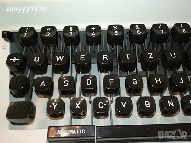 aeg olympia carina 2-germany 1904221209, снимка 10 - Друго - 36505915