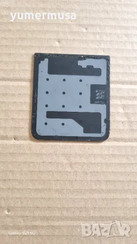 Galaxy Z Flip 4-оригинален заден капак, снимка 2 - Резервни части за телефони - 50054897