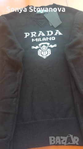 Пуловер Prada, снимка 2 - Блузи с дълъг ръкав и пуловери - 53530138
