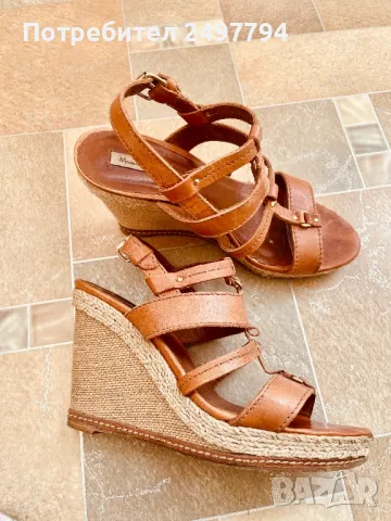 Сандали Massimo Dutti