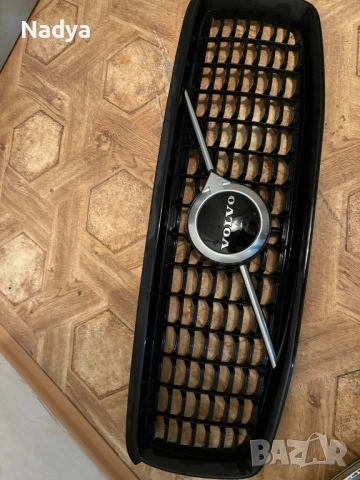 решетка за Volvo xc90 2020 черна , снимка 2 - Части - 53126674