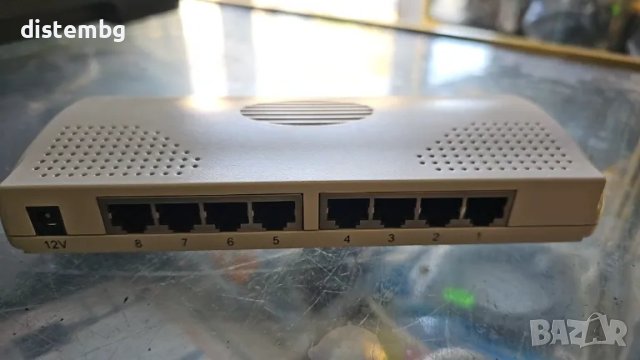 QUBS 20X08e 8 портов суич,8-Port Network Switch 10/100Мbps, снимка 2 - Суичове - 47852370
