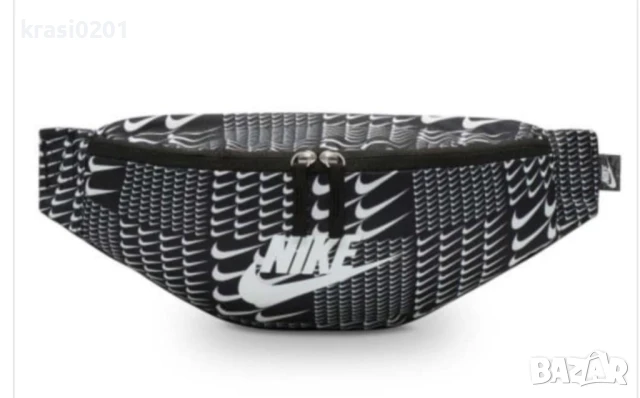 Оригинална чанта на Nike, за кръста. Обем - 3л