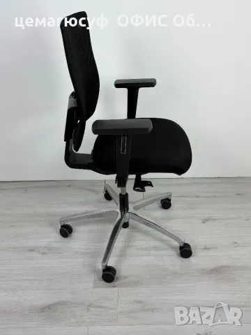 Dauphin Just AJ4747 е ергономичен офис стол с мрежеста облегалка със средна височина внос от германи, снимка 3 - Столове - 49775174