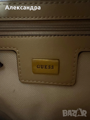 Раничка GUESS, снимка 5 - Раници - 53785245