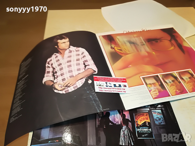 ПОРЪЧАНА-ELTON JOHN MADE IN ENGLAND ПЛОЧА И АЛБУМ СНИМКИ 1703221717, снимка 2 - Грамофонни плочи - 36140117