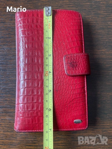 Petek дамски портфейл червен, снимка 2 - Портфейли, портмонета - 53219538