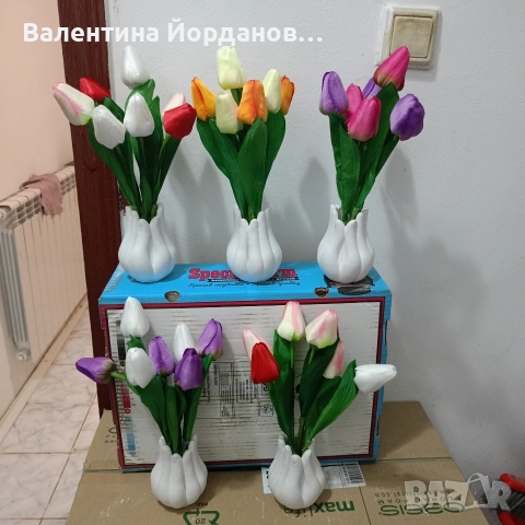 декорация с изкуствени цветя в керамична кашпа , снимка 2 - Декорация за дома - 52905756