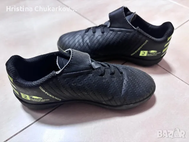 Детски маратонки за футбол “стоножки”, снимка 4 - Детски маратонки - 50264513