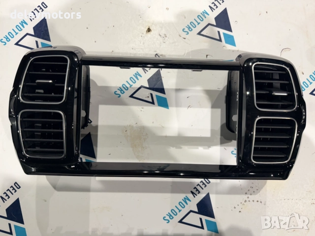 9817118277 интериорна лайсна с централни духалки от Citroen C5 Aircross 1.6 PureTech 181кс.