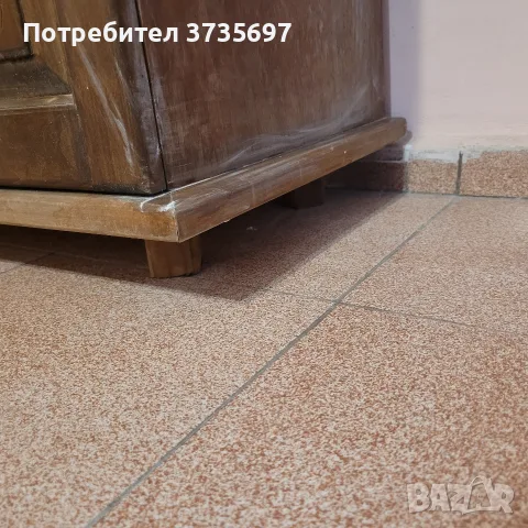Масивен шкаф за дърворезба., снимка 2 - Шкафове - 56045801