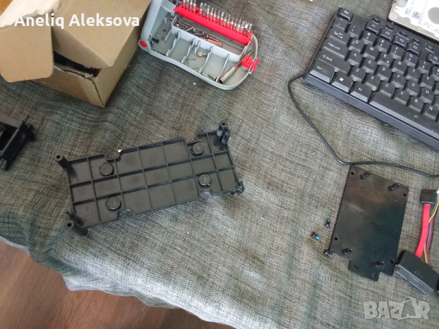 Продавам конзоли X Box one на части