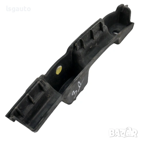 Десен държач задна броня AUDI  A8 (D4, 4H) 2010-2017 ID: 158475