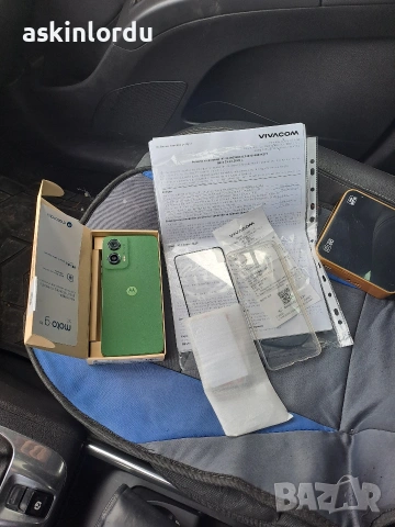Motorola Moto G35 5G НОВ - зелен - 3г.гаранция, пълен комплект, снимка 3 - Motorola - 53007413