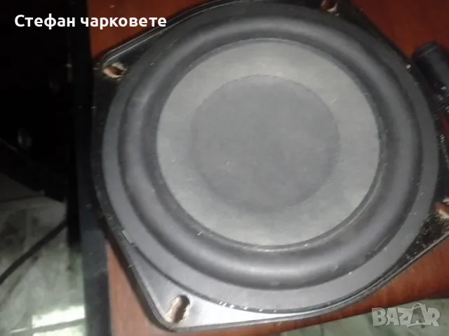 Басов говорител Phillips свалян от суббувер , снимка 1