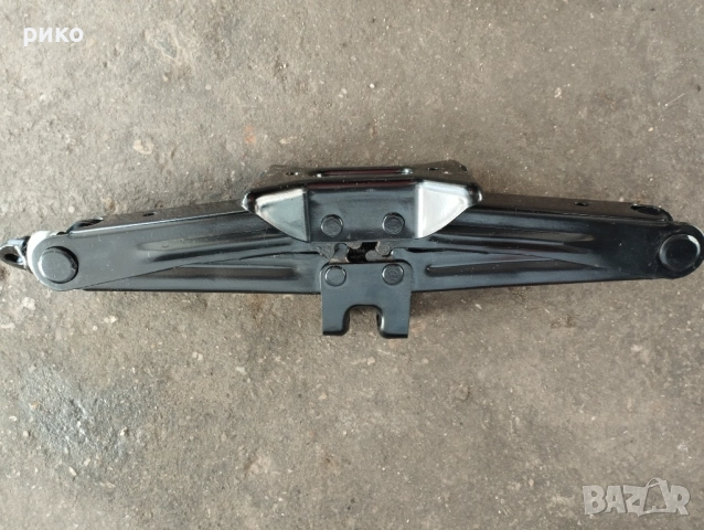 Авариен комплект за тойота , снимка 2 - Аксесоари и консумативи - 52940432