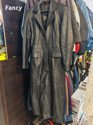 Дълго. дамско кожено манто