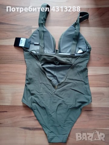 George's Rech S цял бански 