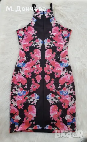 Дамска рокля GUESS размер S-М, снимка 8 - Рокли - 47615389