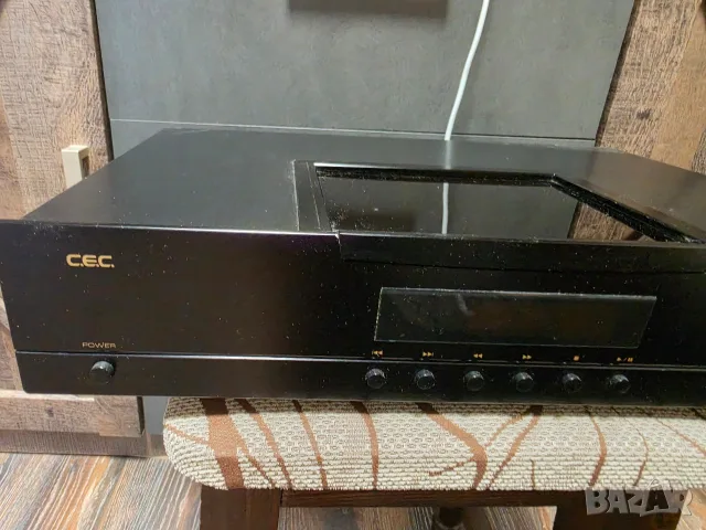 Продавам топ мотел CD Транспорт C.E.C. TL 5110, снимка 6 - Ресийвъри, усилватели, смесителни пултове - 55800523