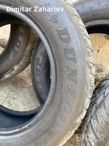 Зимни гуми Dunlop 195х65 R15, снимка 2 - Гуми и джанти - 55782455