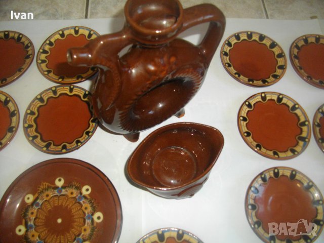 Български Рисувана Декоративна Керамика-16 бр-От СОЦА, снимка 9 - Чинии - 39651953