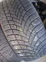 235 50 19 BRIDGESTONE 2бр зимни , снимка 2