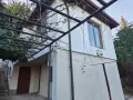 Къща със самостоятелен парцел кв. Виница, снимка 4