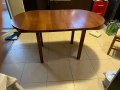 Продавам дървена овална маса за хранене, която се разтега., снимка 6