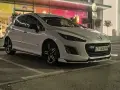Peugeot 308 1.6 e-HDi (2012) Фейслифт – С проблем в двигателя. , снимка 2