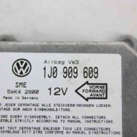  Airbag модул за Volkswagen Golf 4 (1997-2005) 1J0909609, снимка 2 - Части - 44429743