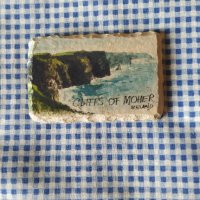 стар  магнит за хладилник Cliffs of Mother Ireland , снимка 1 - Колекции - 41597780