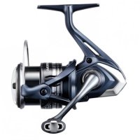 SHIMANO Miravel C 2000 S, снимка 2 - Макари - 41628264