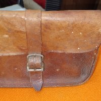 Стара кожена чантичка, снимка 2 - Антикварни и старинни предмети - 44309482