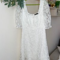 Нова кокетна кукленска елегантна буфан ръкав бяла дантела бяла дантелена  рокля , снимка 12 - Рокли - 41943627