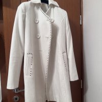 Бяло палто, снимка 1 - Палта, манта - 40409459