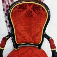 Старинно кресло Роял Ред, снимка 3 - Дивани и мека мебел - 35989539