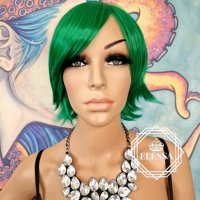 Къс Емо / Косплей Модел Перука в Зелен Цвят с Бретон КОД 8799, снимка 3 - Аксесоари за коса - 40055954