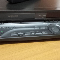 Panasonic NV HD700 High End S-VHS Video Recorder, снимка 3 - Плейъри, домашно кино, прожектори - 36401356