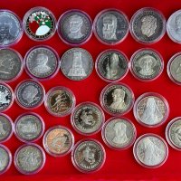 Възпоменателни монети, снимка 1 - Нумизматика и бонистика - 39801511