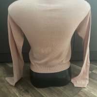 Къса розова блузка , снимка 2 - Блузи с дълъг ръкав и пуловери - 37416645